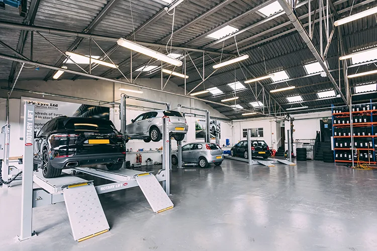 Real Workshop Image 03 — Elite Car Workshop